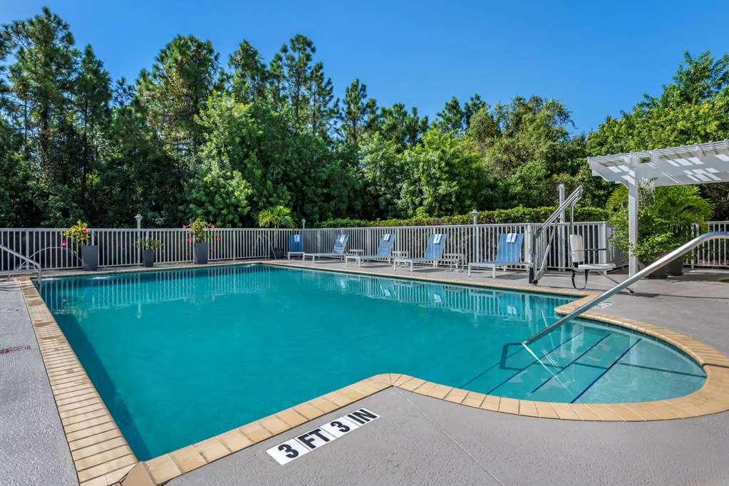 Comfort Inn & Suites Port Charlotte-Punta Gorda Einrichtungen foto